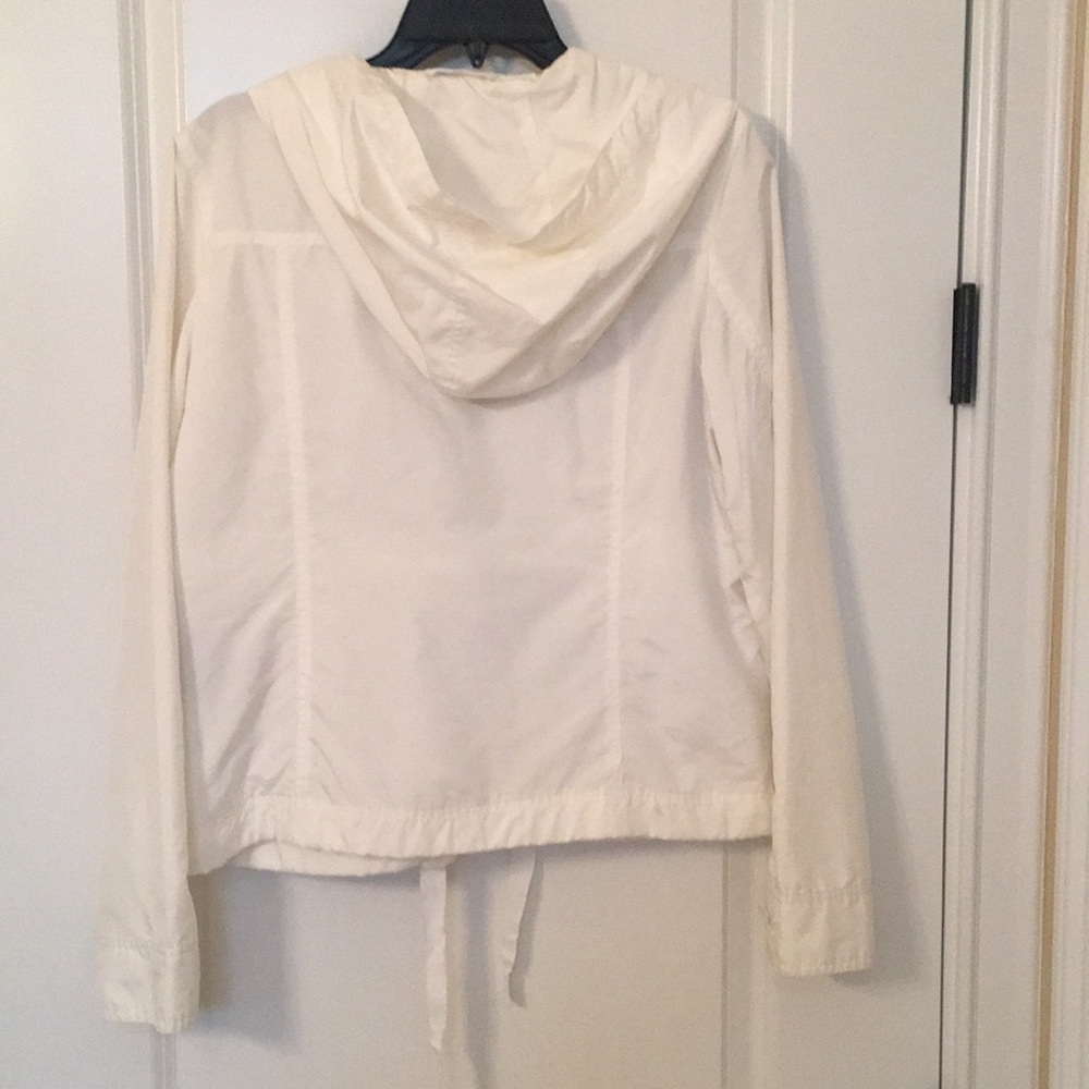 Off white jacketed - Picture 3 of 6